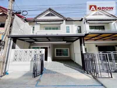 หมู่บ้านสวีทโฮม ถนนบางกรวย-ไทรน้อย ทำเลค้าขาย รีโนเวทใหม่พร้อมอยู