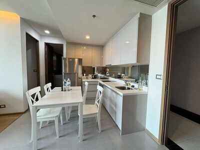 ให้เช่าคอนโด Address Sathorn 2