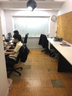 Small Office special price For Rent at Asoke (Sukhumvit 21)