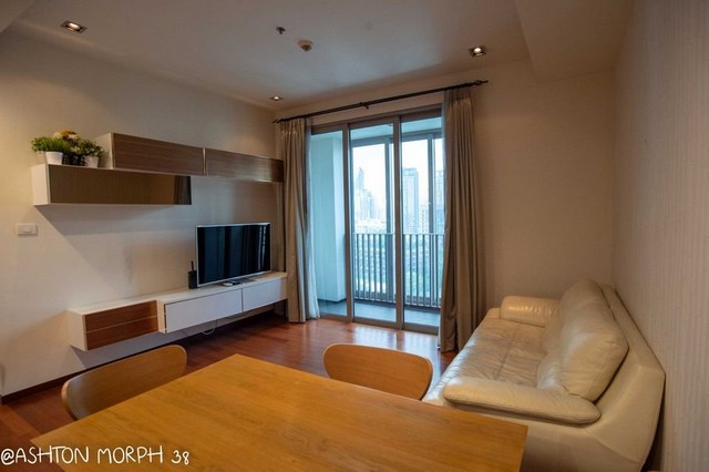 Ashton Morph Sukhumvit 38 spacious clean 2 bedrooms 12th floor BTS Thonglor