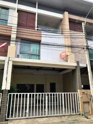 HR1258ให้เช่าทาวน์โฮม 3 ชั้น โครงการภัทรโมทาวน์ ซอยแจ้งวัฒนะ-ปากเกร็ด 19 ใกล้เซ็นทรัลแจ้งวัฒนะ