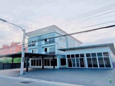 10 ห้องทำงาน 7 ห้องน้ำ 2 ห้องเอนกประสงค์ ซอยเปรมฤทัย บางแก้ว บางพ