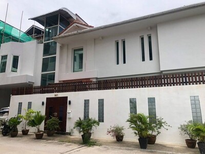 For Sale : Kata Private Pool villa, 5 bedrooms 5 bathrooms, (104 