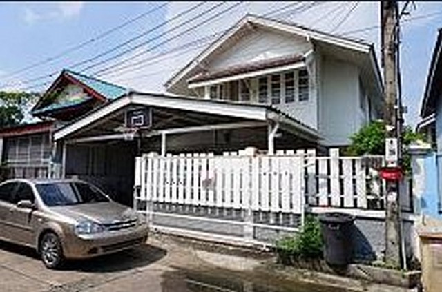 S2090 ให้เช่าบ้าน 2 ชั้น หมู่บ้านธารทิพย์ ซอยรามคำแหง 62 ย่านรามคำแหง