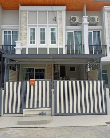 ทาวน์เฮ้าส์ขาย หมู่บ้านโกลเด้น ทาวน์ ปิ่นเกล้า-จรัญสนิทวงศ์ นนทบุรี