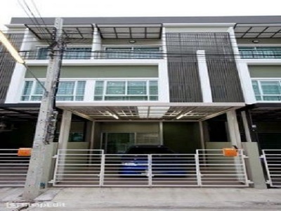 เตรียมอุดมศึกษาน้อมเกล้า  MRT สัมมากร 1กม. ให้เช่าทาวน์โฮม 3 ชั้น