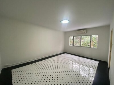 ให้เช่าทาวน์โฮม3ชั้นหมู่บ้านแมนชั่นลาดพร้าว84ใกล้MRTลาดพร้าว71