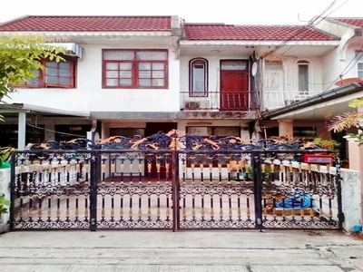 ทาวน์เฮ้าส์ ตลาดสวนลุมไนท์บาซาร์ 1.3 กม. รัชดา MRT ภาวนา 600 ม. 