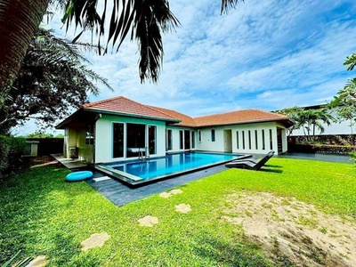 สยามคันทรี คลับ 3กม.ฟลาวเวอร์แลนด์ พัทยา ให้เช่า พูลวิลล่า 4นอน 