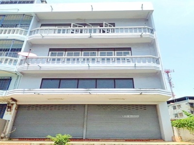 ตรงข้ามแสงจันทร์พระราม2 100ม. อาคารพาณิชย์ 3 ชั้น หลังมุม กว้าง 7