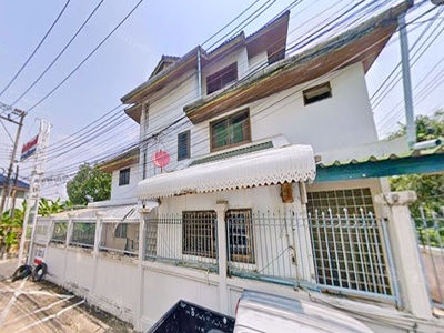 ห้วยขวาง 5นอน  รัชดา18 MRT สุทธิสาร 700 ม.ให้เช่าบ้านเดี่ยว 3 ชั้