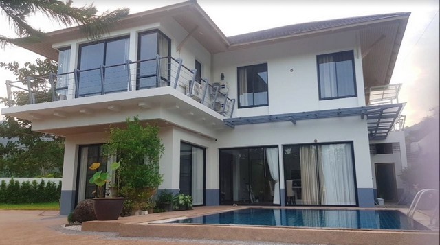 For Sales : Kathu, Single house with swimming pool, 5 Bedrooms 3 Bathrooms