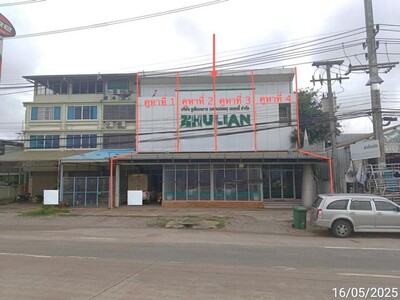 ขายอาคารพาณิชย์ ตาก ถนน สายแม่สอด - มุกดาหาร