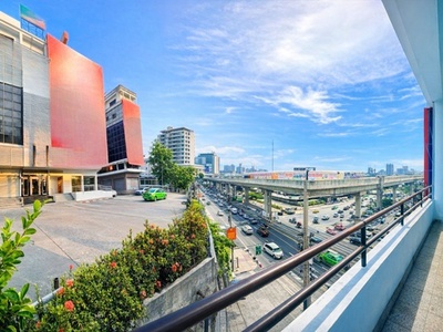 BTS สำโรง 200 ม. BIGC สำโรง2 350ม. อาคาร 5นอน  อาคาร 6ชั้นหลังมุม