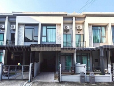 ลดราคาด่วน ทาวน์โฮม แกรนด์ พลีโน่ วัชรพล-สุขาภิบาล 5 ทำเลดี 