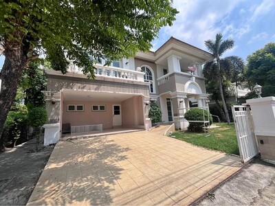   4 ห้องนอน 4 ห้องน้ำ มีสวนร่มรื่น  โครงการ นันทวัน ศรีนครินทร์