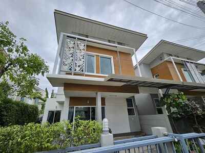 ขายบ้านแฝด Le Neo Prime แพรกษา เทพารักษ์ 40.1 ตร.ว. 4 ห้องนอน