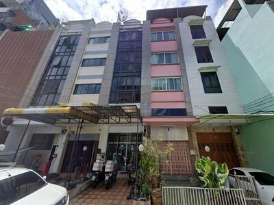 ให้เช่าทาวน์โฮม โฮมออฟฟิศ ย่านพระราม4 สุขุมวิท36 เหมาะทำโฮมออฟฟิศ