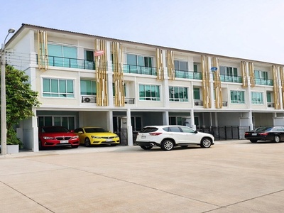เมืองทองธานี 400ม. 20 ตร.วา ถ. POPULAR ทาวน์โฮม 3 ชั้น 3 นอน 