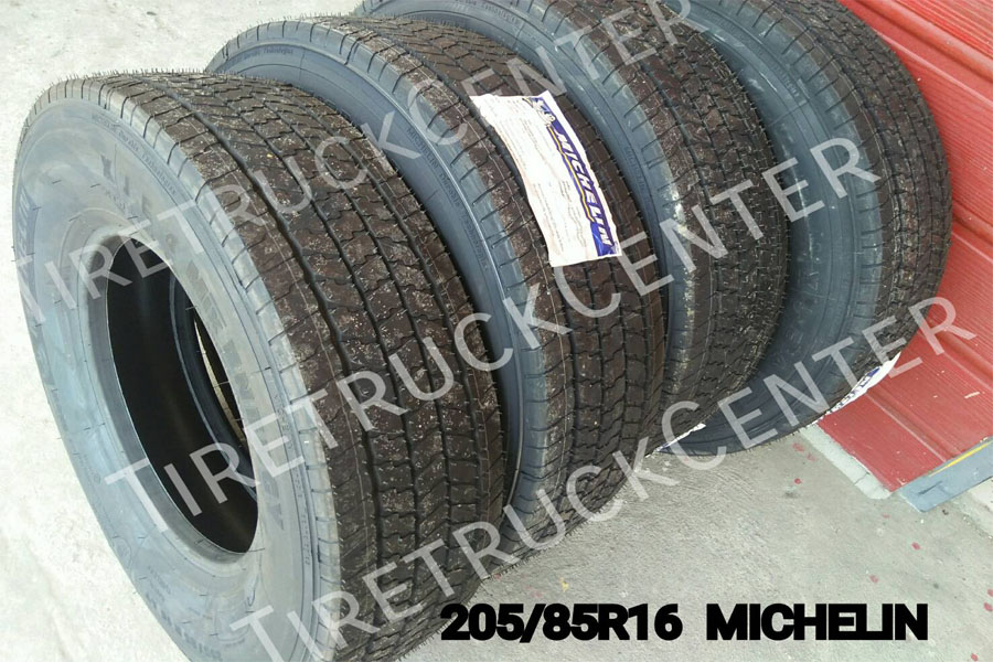 ยาง  11R22.5  กับ  295/80R22.5  DOUBLE COIN MADE IN THAILAND มาแล้วจร้า สนใจติดต่อสอบถามได้เลย นะค่ะ 