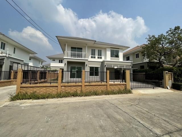 รหัสC6214 ให้เช่าบ้านเดี่ยว2 ชั้น หมู่บ้านดีไลท์ แอทซีน วัชรพล-จตุโชติ เหมาะอยู่อาศัยและทำออฟฟิศ
