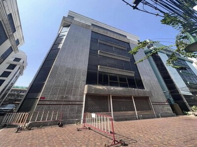 อาคาร ใกล้ BTS กรุงธนบุรี คลองสาน 