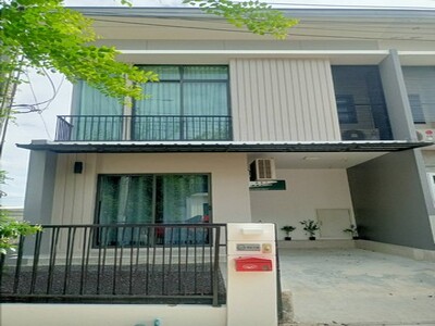 ขายด่วนทาวน์เฮาส์ หมู่บ้านพฤกษาวิลล์ ศรีสมาน