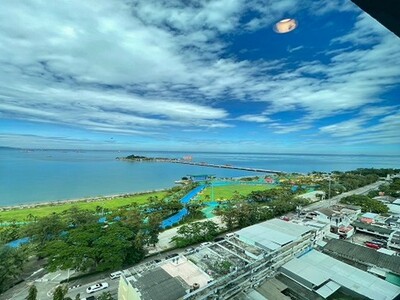 ให้เช่าคอนโด ลัดดาพลัส ศรีราชา วิวทะเล ทำเลดี เดินทางสดวก