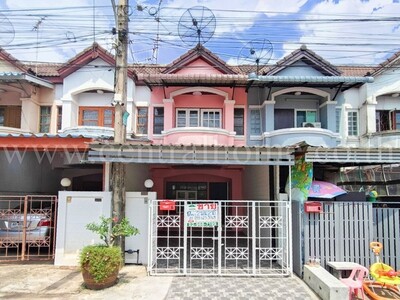 B1 ทาวน์เฮ้าส์ หมู่บ้าน เอราวัณ ลำลูกกา - คลอง 4