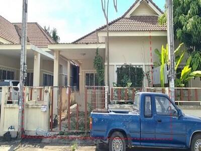 ขายบ้านแฝดหมู่บ้าน รุ่งเรืองรัศมี 2 มาบข่า อำเภอนิคมพัฒนา จังหวัด