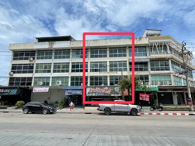 ขายด่วน อาคารพาณิชย์ พร้อมผู้เช่า ถนนคู้บอน 24