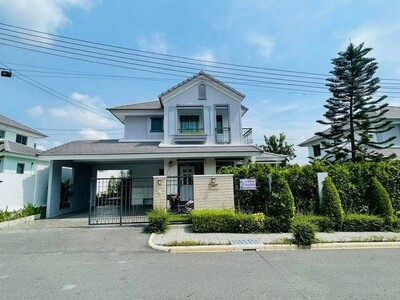 ขายบ้านเดี่ยว 2 ชั้น สไตล์บริทิช มบ.เดอะ วอเตอร์ฟร้อนท์ ศรีราชา