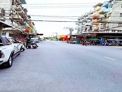 เปิดซิง ให้เช่าอาคารพาณิชย์ 4.5 ชั้น+ ชั้น เดอะมอลล์ บางแค 1.7 กม