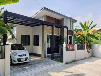 ขายและเช่าบ้านเดี่ยวโมเดิร์นใหม่ ใกล้ รพ.สันป่าตอง