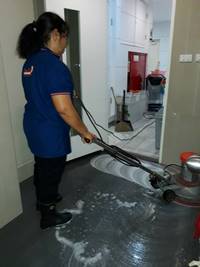บริการทำความสะอาดขัดล้างพื้น  โทร 02-9074472