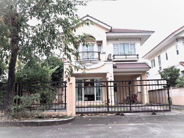 ให้เช่าบ้านเดี่ยว2 ชั้น ย่านนนทบุรี ใกล้รถไฟฟ้า MRTไทรม้า โครงการ เพอร์เฟคเพลส รัตนาธิเบศร์