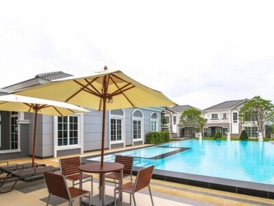 ให้เช่าบ้านเดี่ยวโกลเด้นนีโอบางนา-สวนหลวง4นอน3น้ำเฟอร์ครบเช่า4800