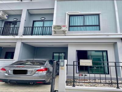 ให้เช่าทาวน์โฮม 2 ชั้น ย่านไทรน้อย - บางบัวทอง ใกล้ตลาดน้ำไทรน้อย