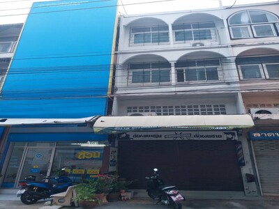  ขาย อาคารพาณิชย์บางกะปิ ( นอกโครงการกรุงเทพมหานคร ) 