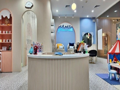 เซ้งร้านตัดผม ในห้าง The Mall บางกะปิ โซนEducation ติด HarborLand