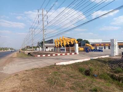 ขายที่ดินเทพื้นคอนกรีต 4 ไร่ พร้อมอาคารโชว์รูม โชคชัย  นครราชสีมา