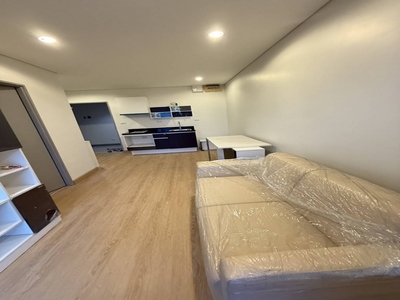 ขายคอนโด เซอราโน่ พระราม 2 ขนาด 32 ตรม. เฟอร์ครบ