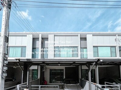 ขายทาวน์โฮม 2 ชั้น ในโครงการย่านลาดพร้าว-เสรีไทย 3 น 2 น้ำ 22.3 ต