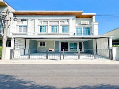 บางนา-สวนหลวง เจโม 900 ม. 4นอน ทาวน์เฮาส์หัวมุม 2ชั้น 3น้ำ ม.ราม2