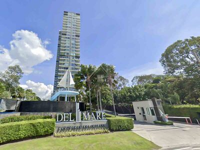 คอนโด เดลมาเร่ บางเสร่ บีชฟร้อนท์ Delmare Bangsaray Beachfront ชล