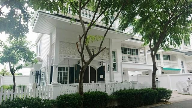 ให้เช่าบ้านเดี่ยว 3 ชั้น หมู่บ้านFantasia villa3 ซอยสุขุมวิท109 ใกล้โรงเรียนนานาชาติเซนต์แอนดรู   
