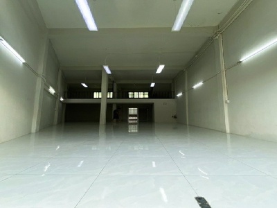 ให้เช่าอาคาร3.5 ชั้น 1.5คูหา 500 บรม MRTพุทธมณฑลสาย2 2.7 กม. สาย3
