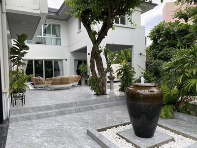 ให้เช่าบ้านเดี่ยว ตกแต่งสุดหรู หมู่บ้านโนเบิลทารา  พัฒนาการ