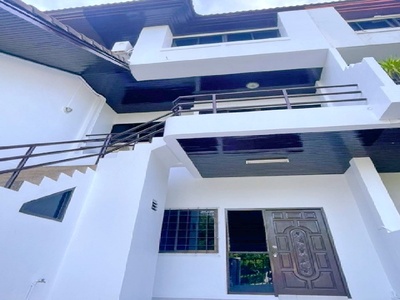 บางกอกพัฒนา 200ม.4 นอน ลาซาล33-39 BTS บางนา ทาวน์โฮม 3ชั้น 25ตร.ว