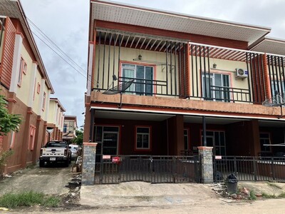 ขายทาวน์เฮ้าส์หมู่บ้านเทพประทานพร 10 บ่อวิน อำเภอศรีราชา จังหวัดช